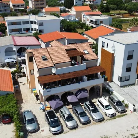 Apartman Morska Vila Vir