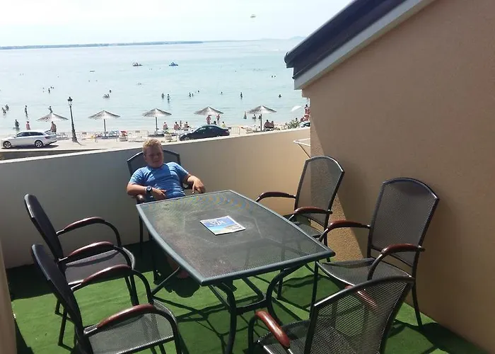 Апартаменты Morska Vila Вир